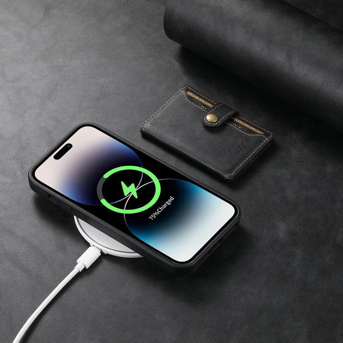 For Iphone 15 Oil Wax Magsafe Detachable Horizontal Card Bag Phone Case