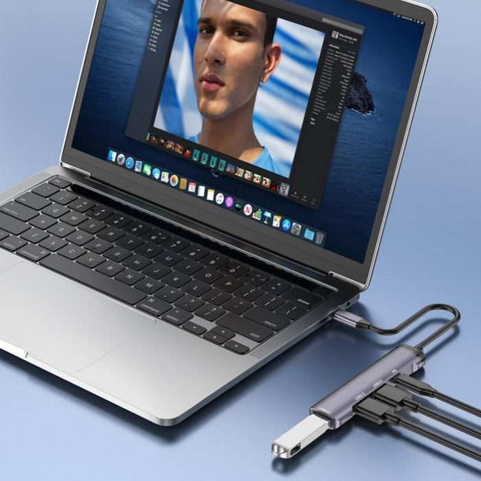 Aluminum Multi-Port Usb-C Adapter Hub