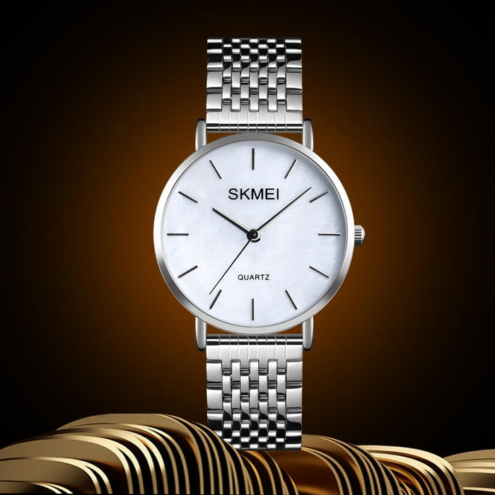 1567 Light And Thin Leisure Simple 30M Waterproof Shell Dial Women Steel Band Quartz Watch Silvery