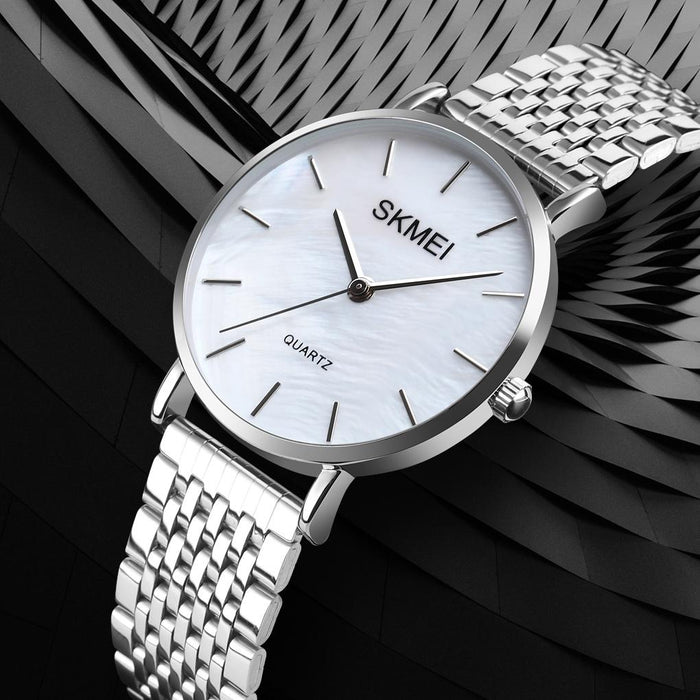1567 Light And Thin Leisure Simple 30M Waterproof Shell Dial Women Steel Band Quartz Watch Silvery