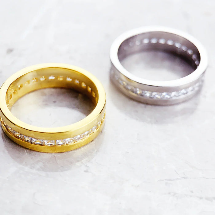 925 Sterling Silver Dazzling Zircon Band Ring Fine Jewelry For Women Elegant European Style