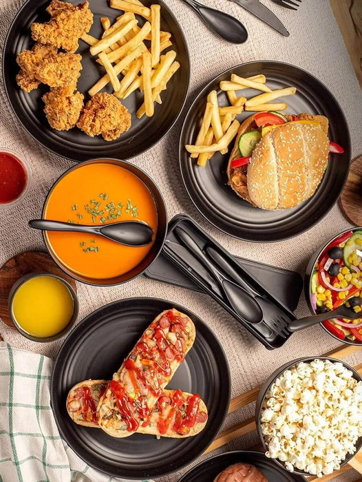 7 / 28 Piece Reusable Plastic Tableware Set For Home Parties