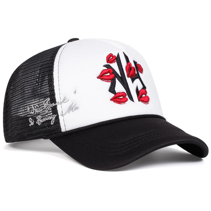 Embroidered Lips Baseball Cap Adjustable Sun Hat For Spring / Summer