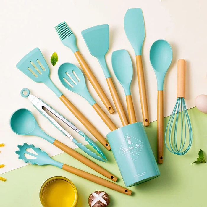 12 Piece Silicone Kitchen Utensil Set With Pp Handles