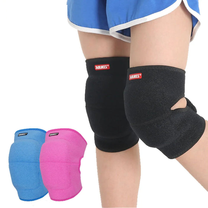 Pair of Kids Dance Volleyball Knee Pads Safety Support For Crawling & Sports
