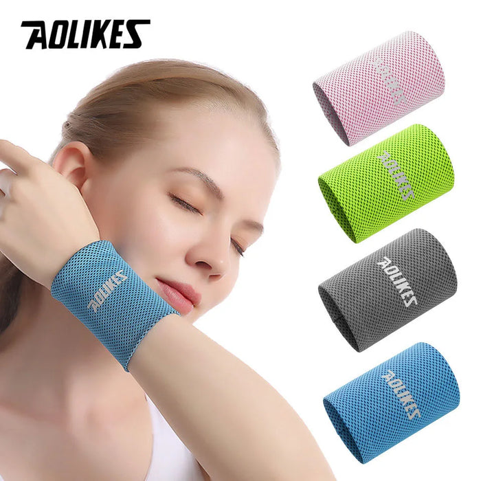 Sport Wristband For Ice Feeling Support Unisex Weightlifting Volleyball Cycling Safety