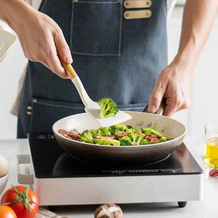 12 Piece Silicone Kitchen Utensil Set With Pp Handles