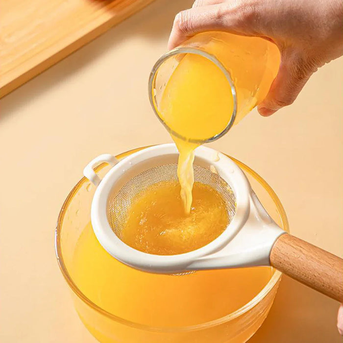 Stainless Steel Flour Sieve With Wooden Handle Baking Tool