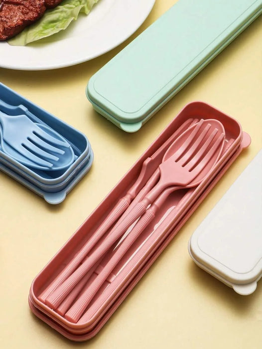 Reusable Plastic Tableware Set For Picnics Camping And Students