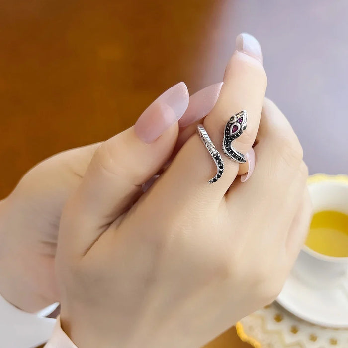 925 Sterling Silver Boho Serpent Ring Seduction