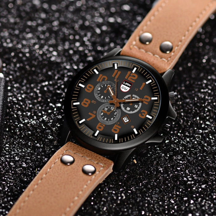 Leather Band Mens Quartz Watch