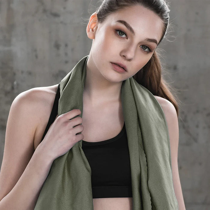 Quick Dry Towel For Travel Hiking Gym