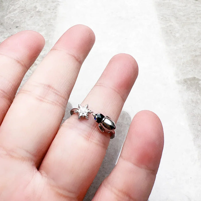 925 Sterling Silver Snowflake & Penguin