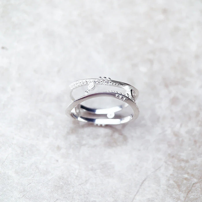 925 Sterling Silver Wave Ring With White Stones Trend Fine Jewelry For Women