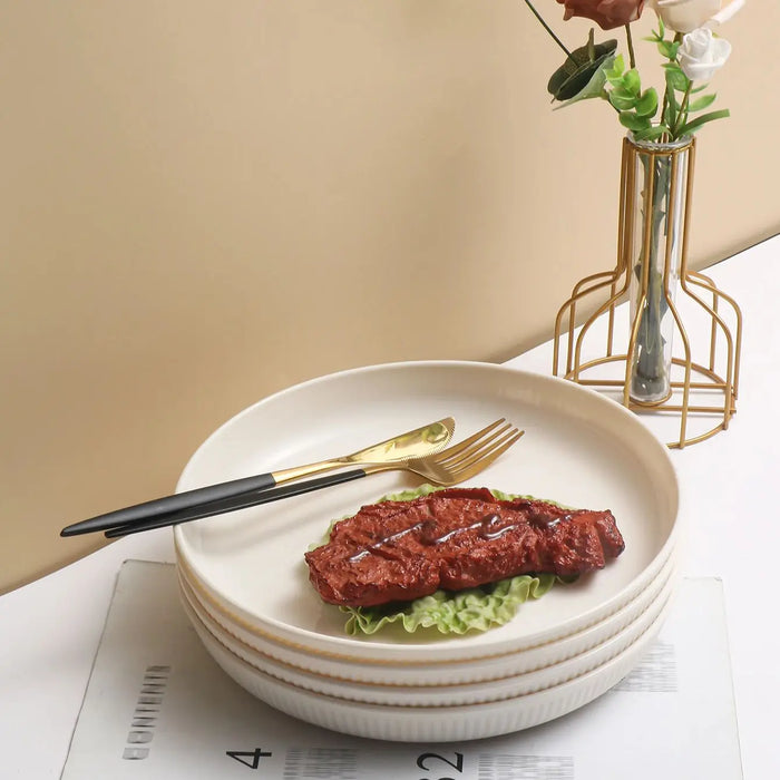 2 / 4 / 6 Piece Reusable Beige Plastic Plates