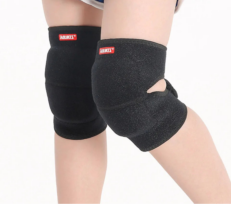 Pair of Kids Dance Volleyball Knee Pads Safety Support For Crawling & Sports