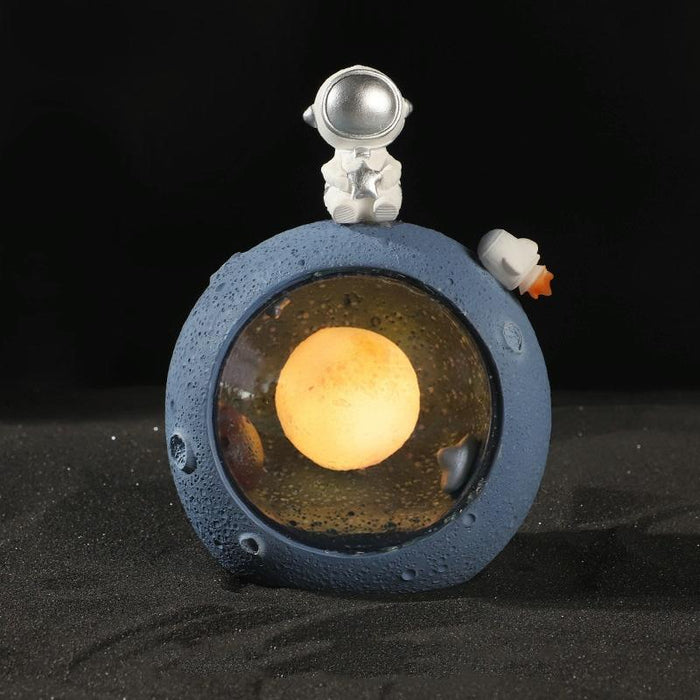 Silver Star Resin Planet Night Light Home Decor