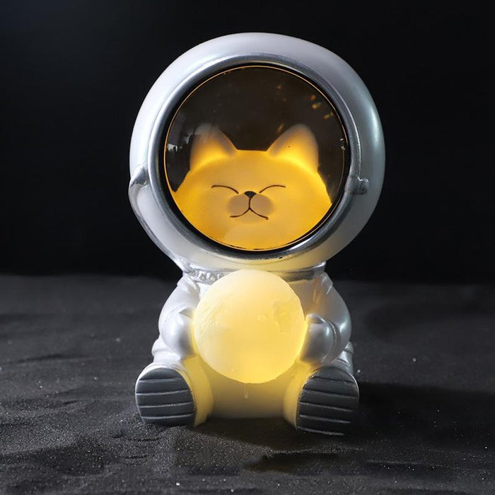Resin Kitten Astronaut Night Light Home Decor