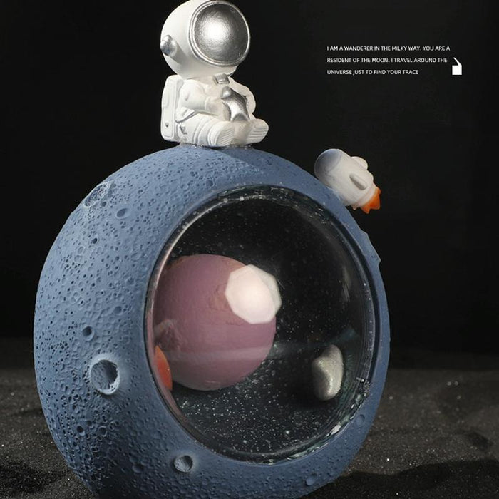 Resin Astronaut Night Light Bear Design