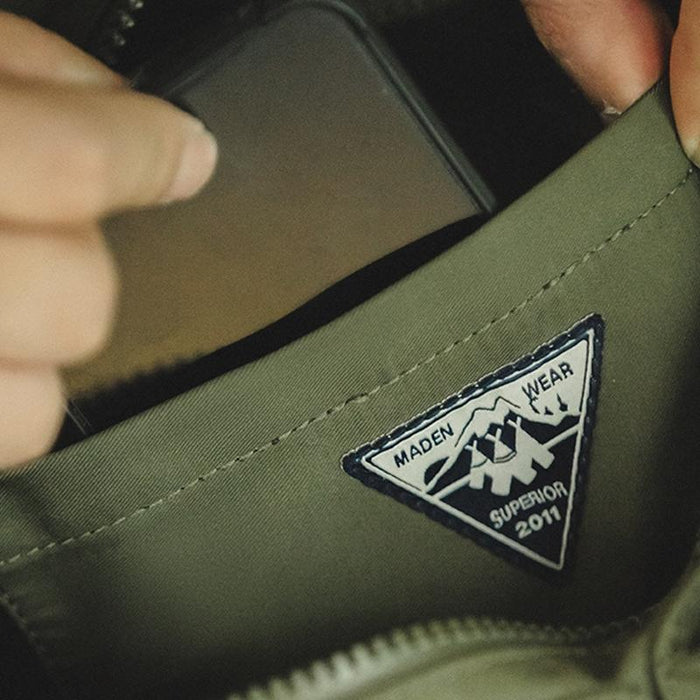 Carbon Black Single Shoulder Messenger Bag