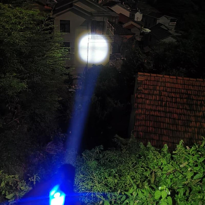 Super Bright Led Flashlight With Telescopic Zoom
