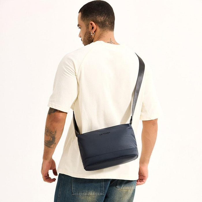 Lightweight Men Shoulder Bag For Commuting