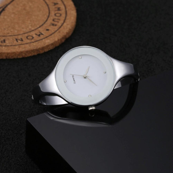 Women Simple Style Alloy Thin Strap Quartz Watch White