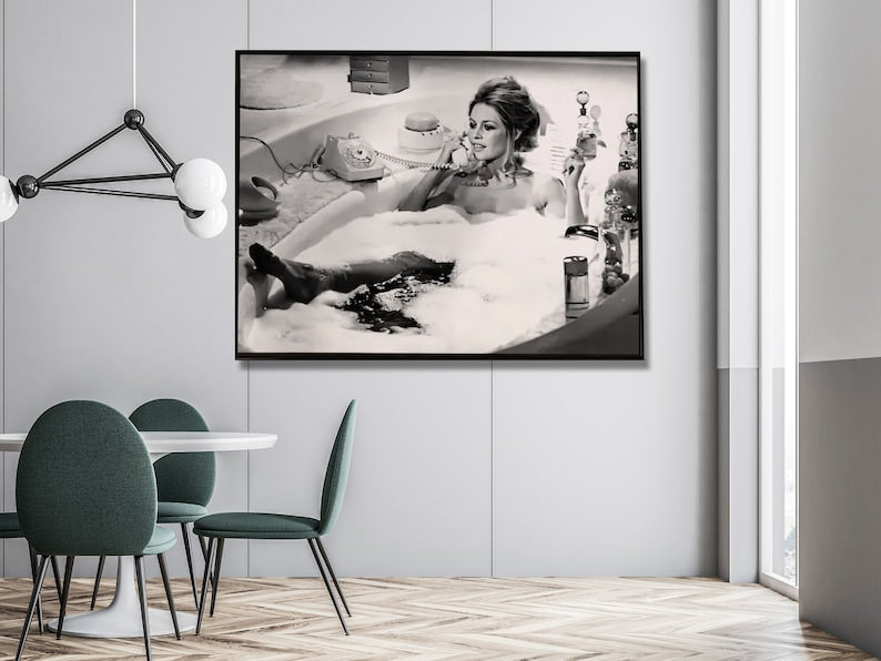 Wall Art 60Cmx90Cm Brigitte Bardot In The Bath Poster Black Frame Canvas