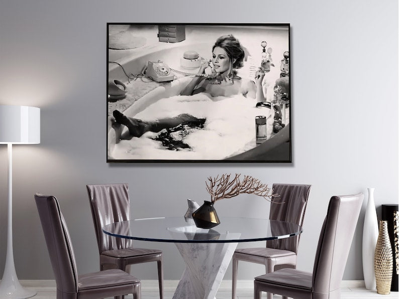 Wall Art 100Cmx150Cm Brigitte Bardot In The Bath Poster Black Frame Canvas