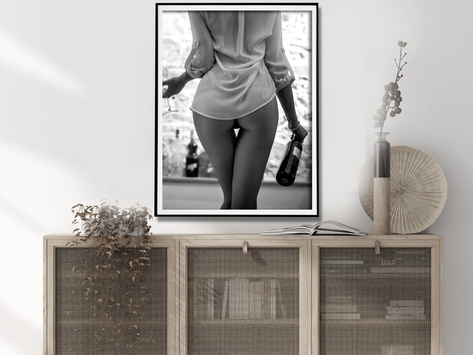 Wall Art 60Cmx90Cm Woman Drinking Wine Black And White Black Frame Canvas