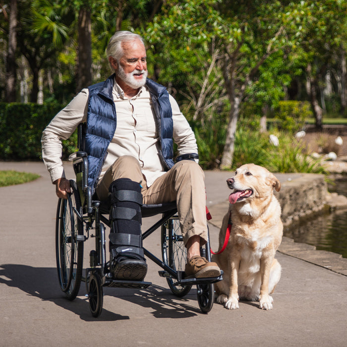 24 Inch Folding Bariatric Wheelchair Xl Wide Design 136Kg Capacity Park Brakes Retractable Armrests Dark Grey Hammertone