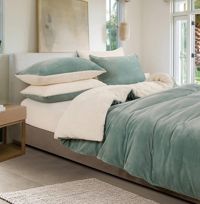 King Size 2-In-1 Teddy Sherpa Quilt Cover Set - - Sage Green