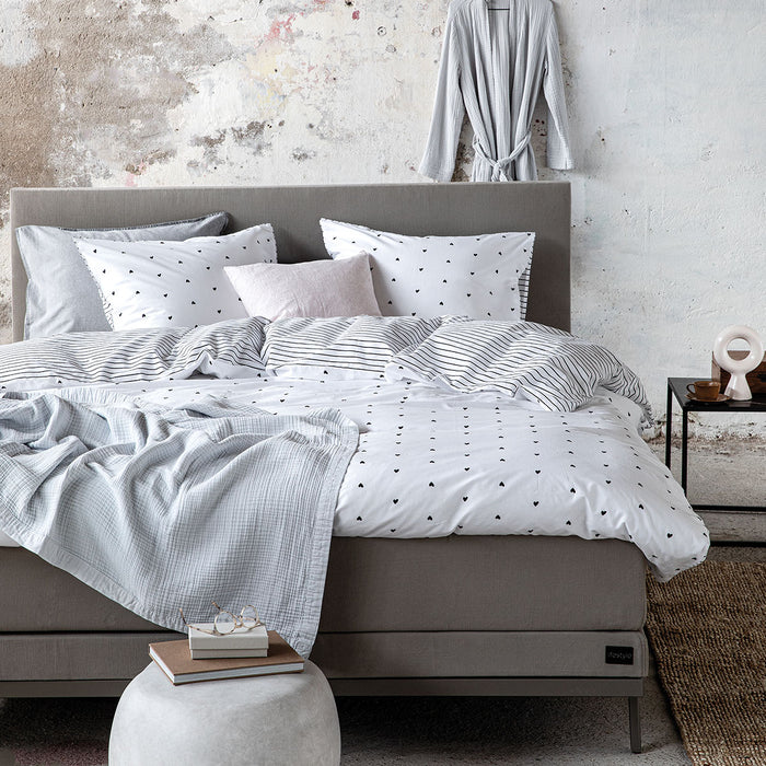 Striped Hearts Black & White Cotton Quilt Cover Set King