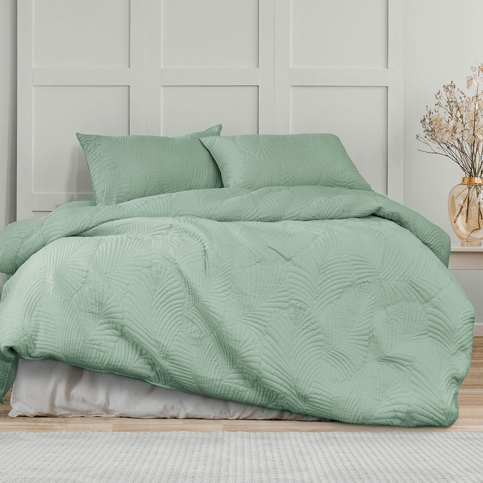 Molly Palm Green Quilted Quilt Cover Set King