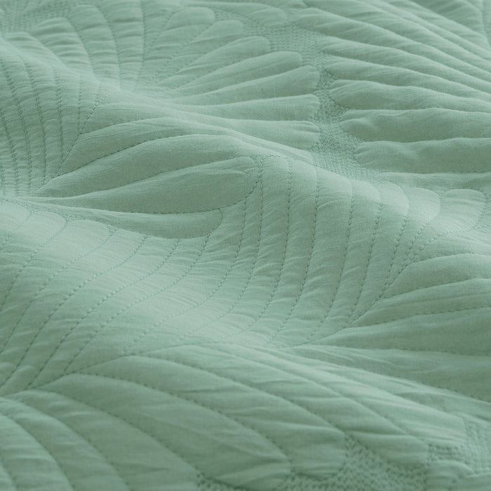 Molly Palm Green Quilted Quilt Cover Set King