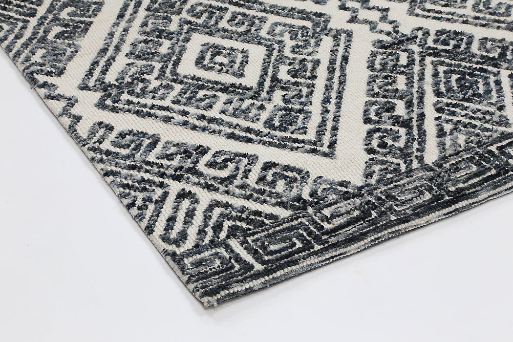 Glenfalls Anthracite Tribal 240 Cm X 330 Cm Floor Rugs
