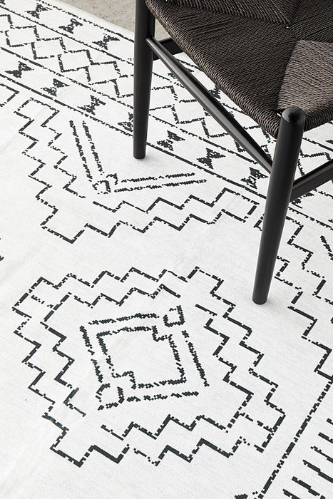 Leeroy White 220X150Cm