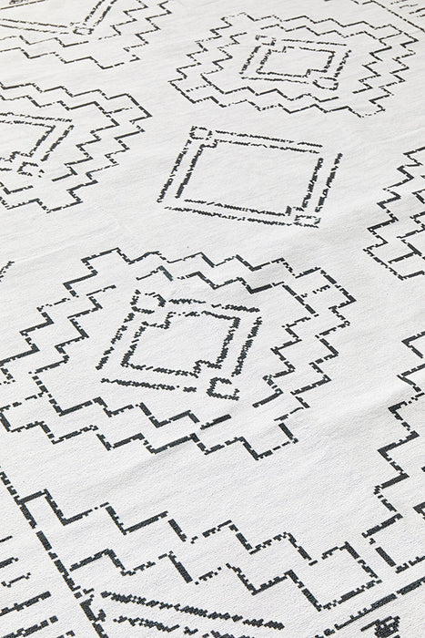 Leeroy White 220X150Cm