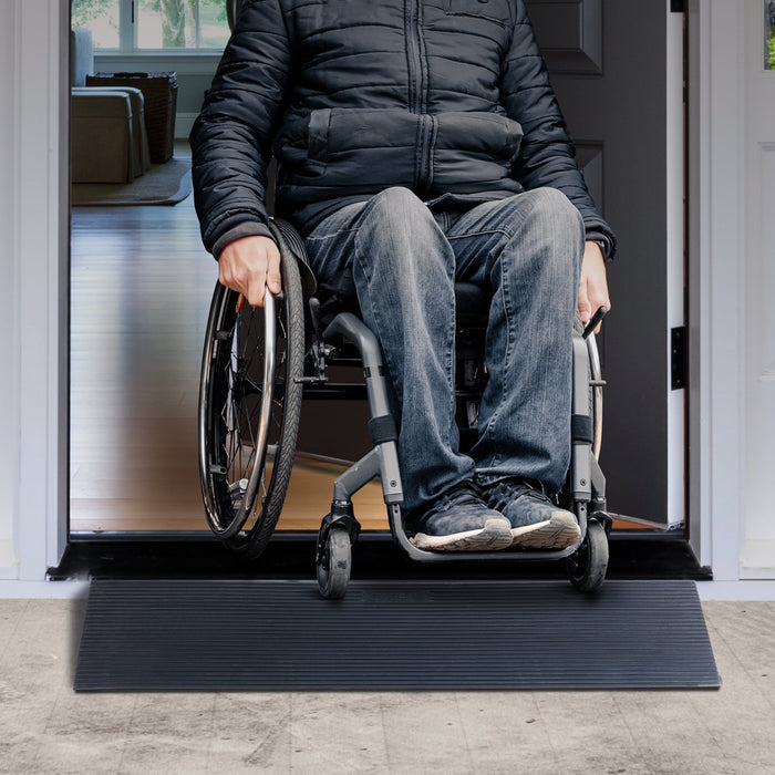 4 Cm Rise Cuttable Threshold Ramp For Sweeping Robot 90 Cm Wide Natural Rubber Wheelchair Ramp Non-Slip Solid Rubber Ramp With Double-Sided Tape For Doorways Driveways Bathroom Smooth Tile