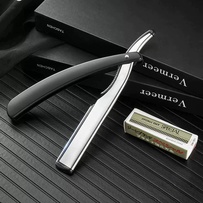 Folding Trimmer with Replaceable Blade