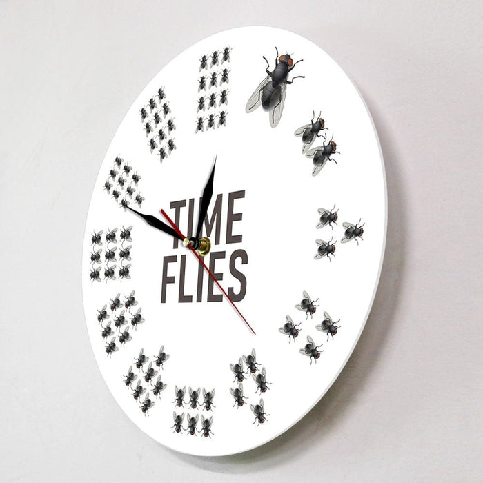 Funny Flies Inspired Time Wall Clock no Numbers Infinite