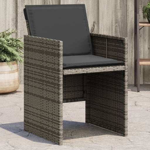 Garden Chairs with Cushions 4 Pcs Grey Poly Rattan Tlakta