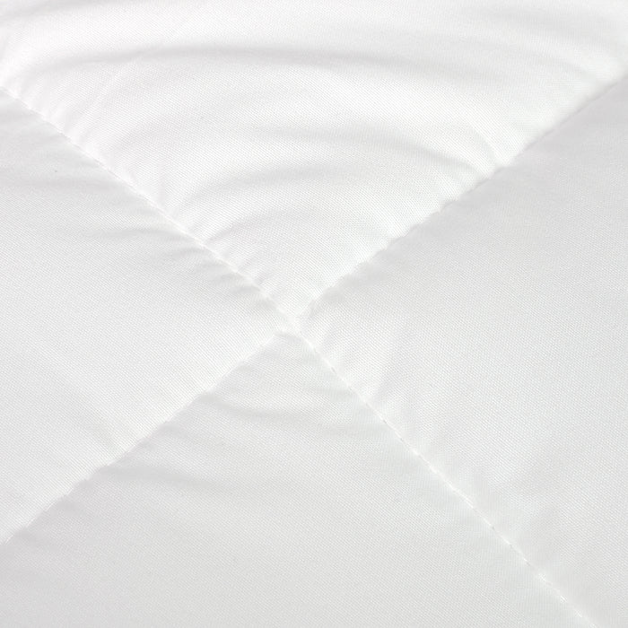 Goslash Picks Renewable Fiber Quilt 400Gsm Super King