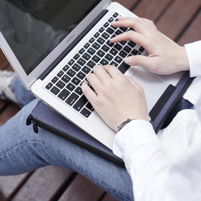 Nillkin Commuter Multifunctional Laptop Sleeve For 14.0 Inch