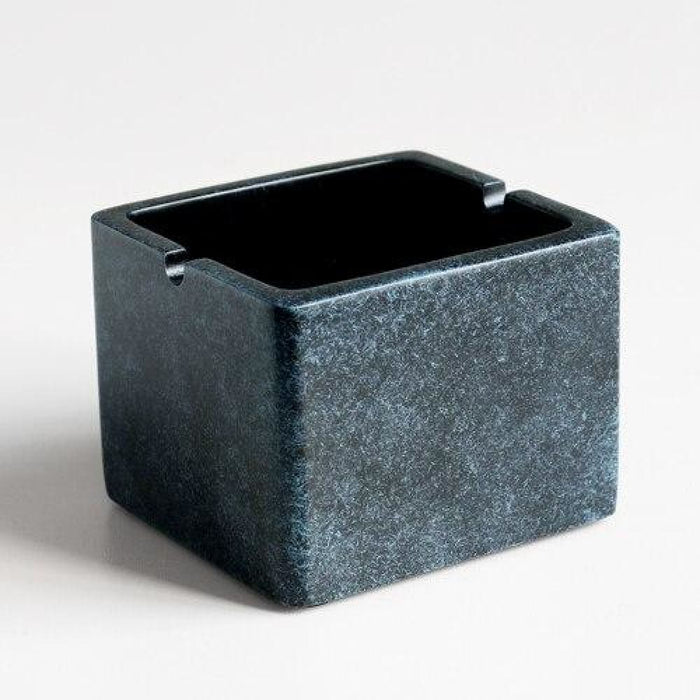 Resin Portable Ashtray With Lid For Office Hotel