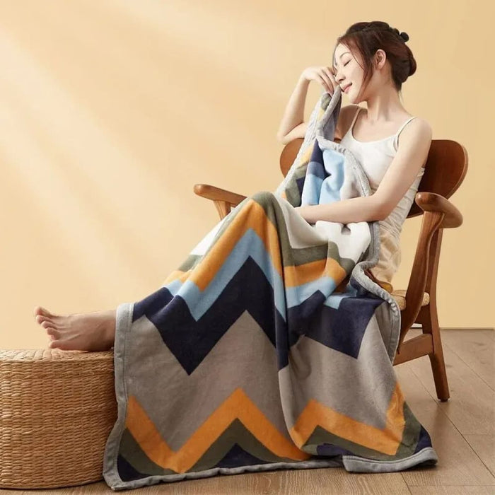 Soft Flannel Blanket for Air Conditioning