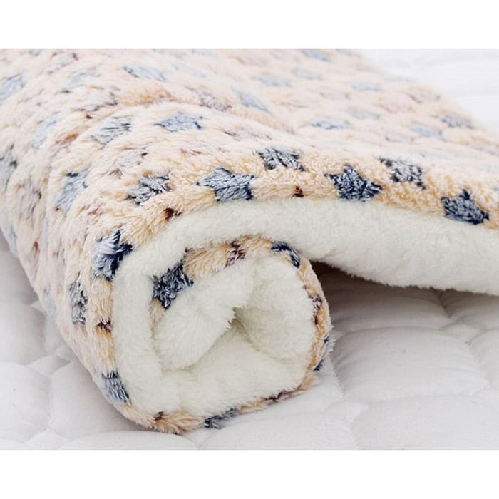 Soft Flannel Sleeping Cover for Dogs