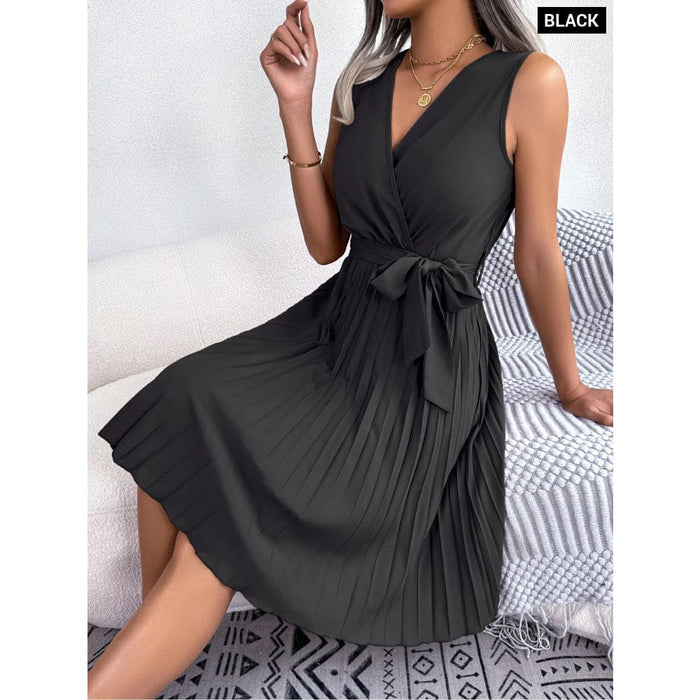 V Neck Sleeveless Pleated Dress for Women