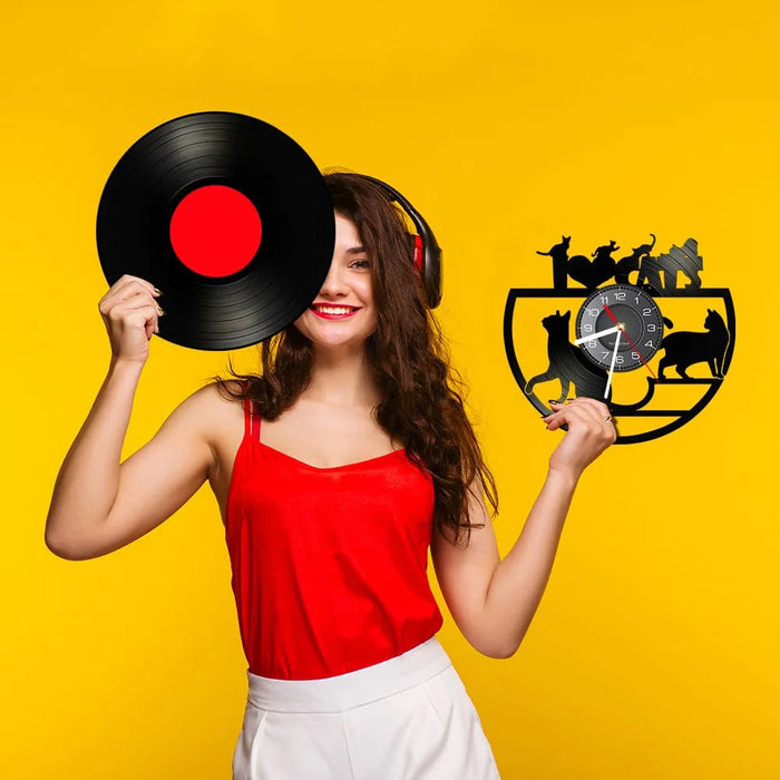 Vintage Cat Vinyl Wall Clock