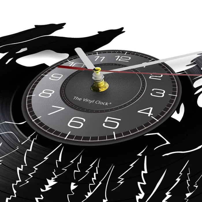 Vintage Wolf Wall Clock for Wildlife Lovers
